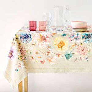 ZARA Home floral tablecloth + 8 napkins set - oblong 92”x 57”